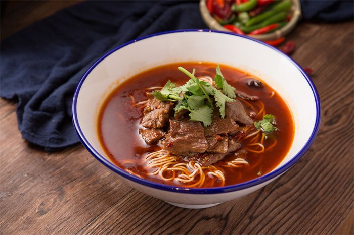 金牌牛肉面實體店技術(shù)培訓(xùn)班