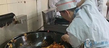 軍地兩用人才培訓(xùn)花絮(圖3)