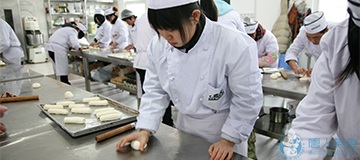 西點(diǎn)學(xué)員上課花絮(圖44)