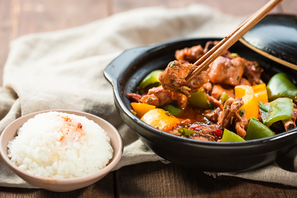 黃燜雞實(shí)體店技術(shù)培訓(xùn)班